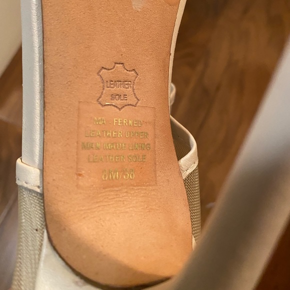 BCBG Max Azria | Size 8 Nude Heels - Picture 3 of 4